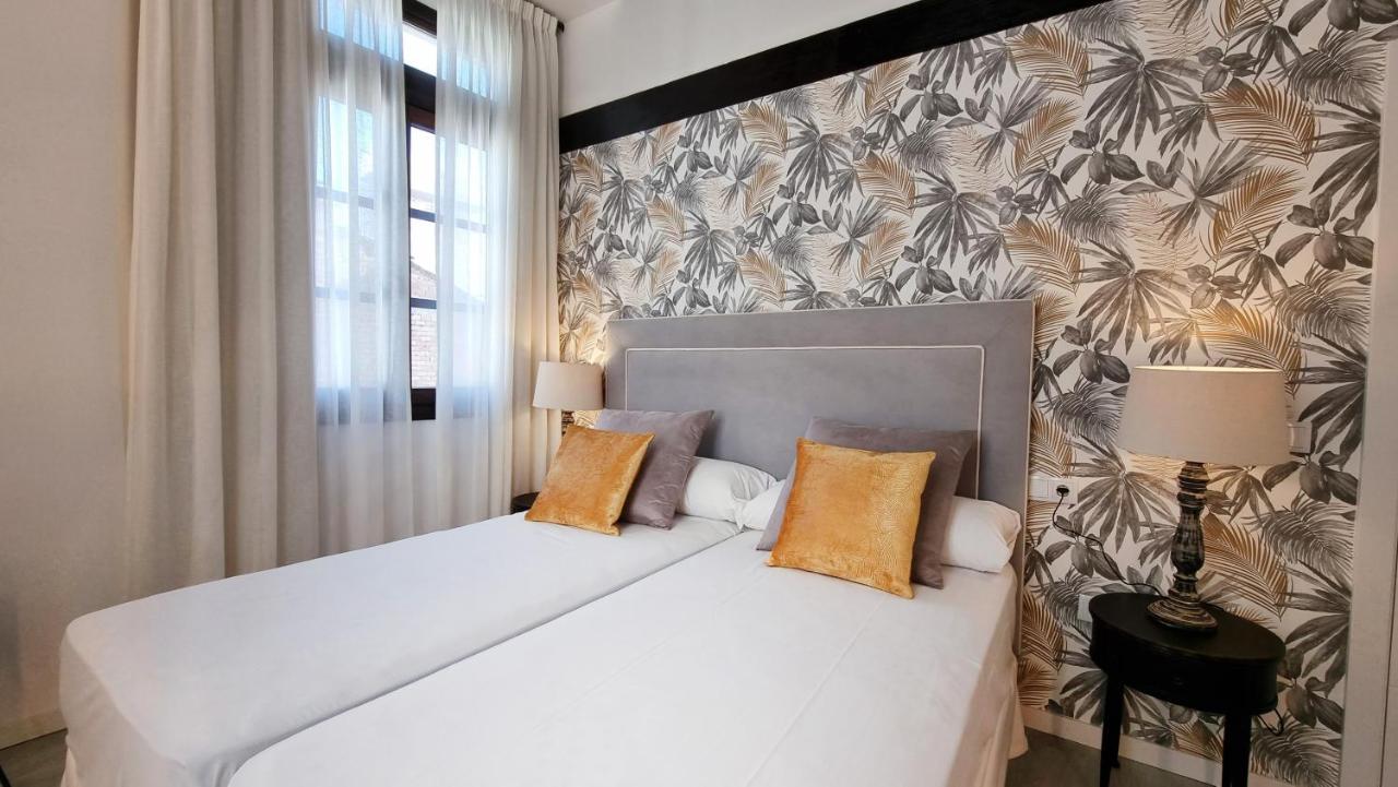 Apartamentos Albaicin Centro Suites 3000 Granada Exterior photo